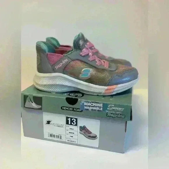 SKECHERS MULTICOLOR KIDS SHOES SIZE 13 WITH ITS ORIGINAL BOX - Picture 1 of 5